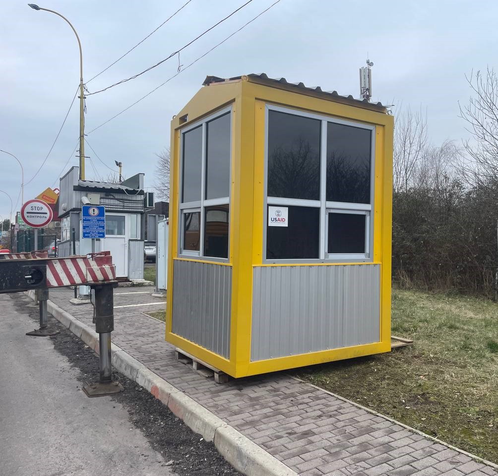 USAID ERA delivers modular buildings for installation at key road border crossing points in Zakarpattia Oblast